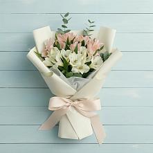 Букет цветов из:  Альстромерии в Калачеевском
