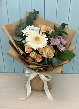Букет цветов из:  Герберы и Хризантемы в Калачеевском