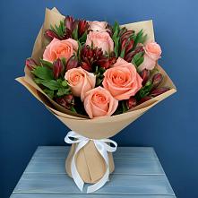 Букет цветов из:  Розы и Альстромерии #REPLACE_PRED# Калачеевском
