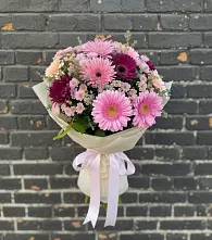 Букет цветов из:  Герберы и Хризантемы в Калачеевском