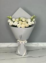 Букет цветов из:  Розы и Лизиантусы #REPLACE_PRED# Калачеевском